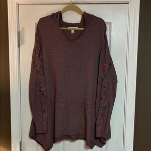 Lightweight V-Neck Hoodie With Embroidered Sleeves XXL